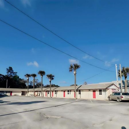 Four Oaks Hotel Conway Exterior photo